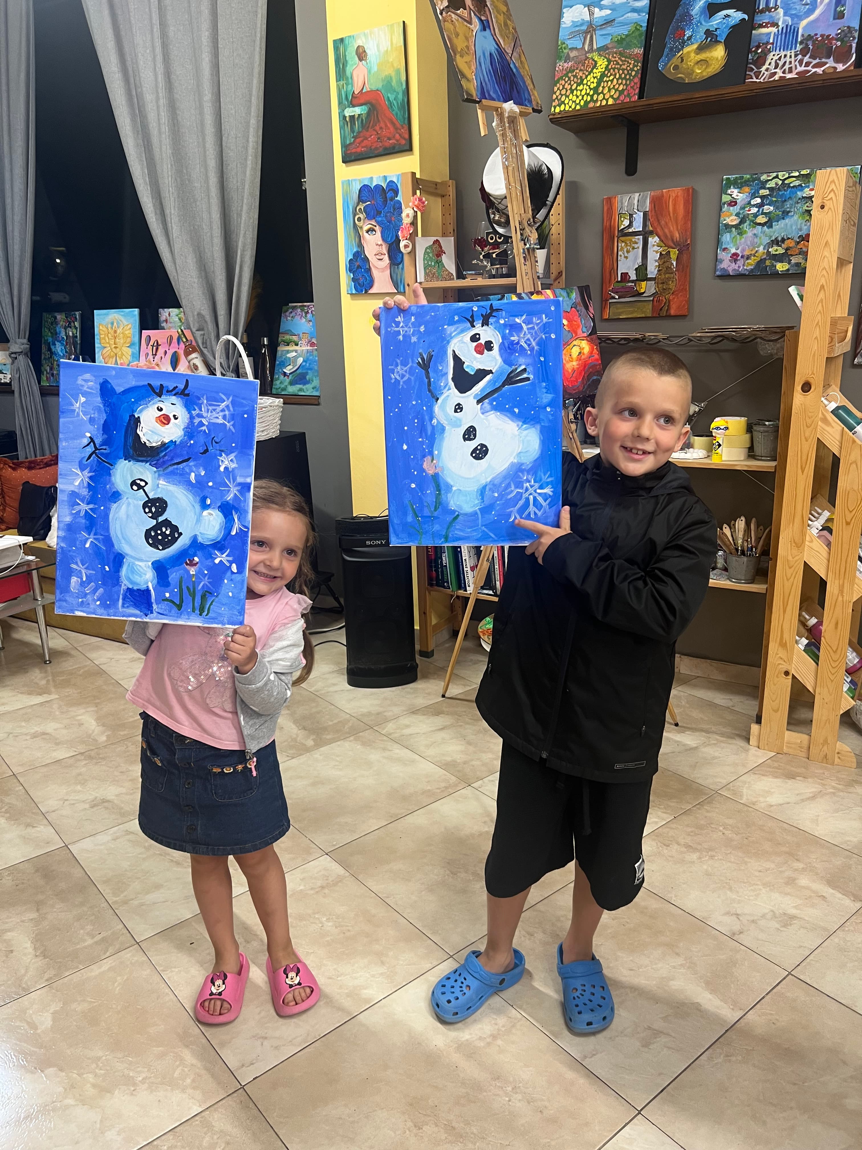 Voart - sip and paint