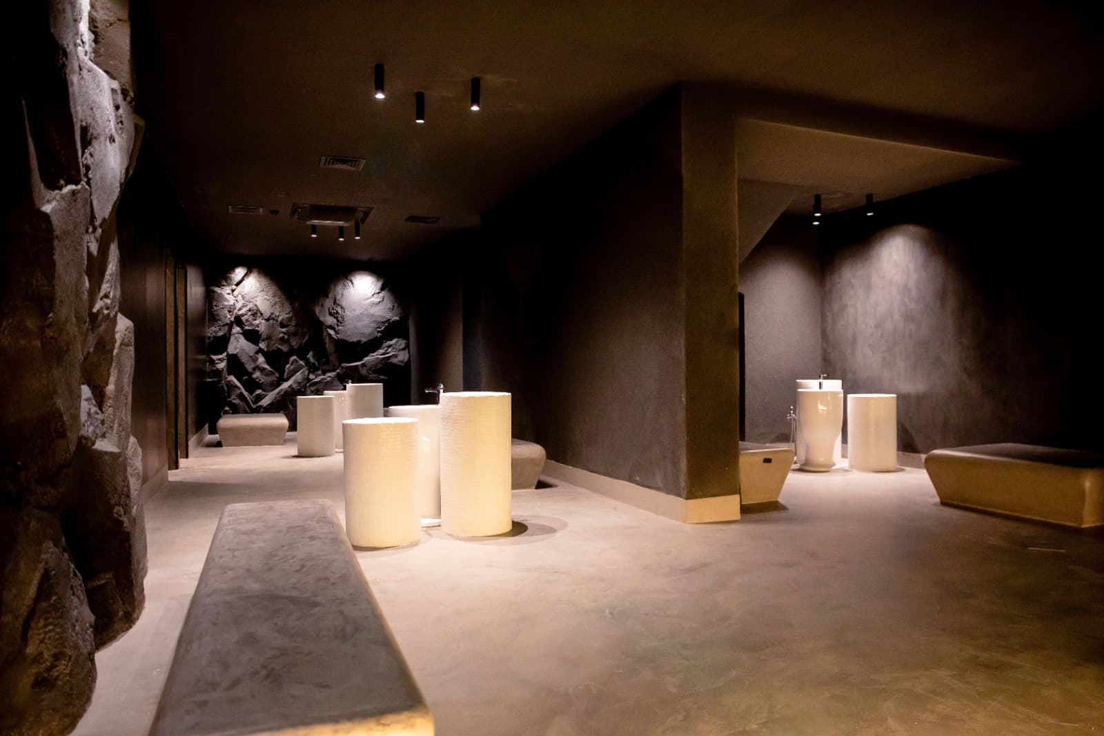 Saunas & steam rooms